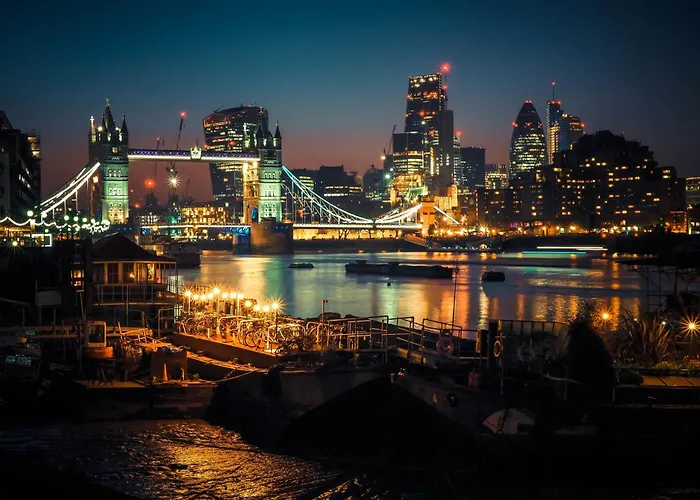 City Vibes Stay Near Spitalfields Market